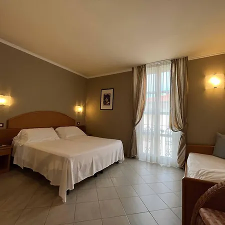Hotel Regina-3